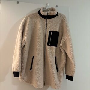 Cream Sherpa Jacket with Black Accents (fits M-XL)